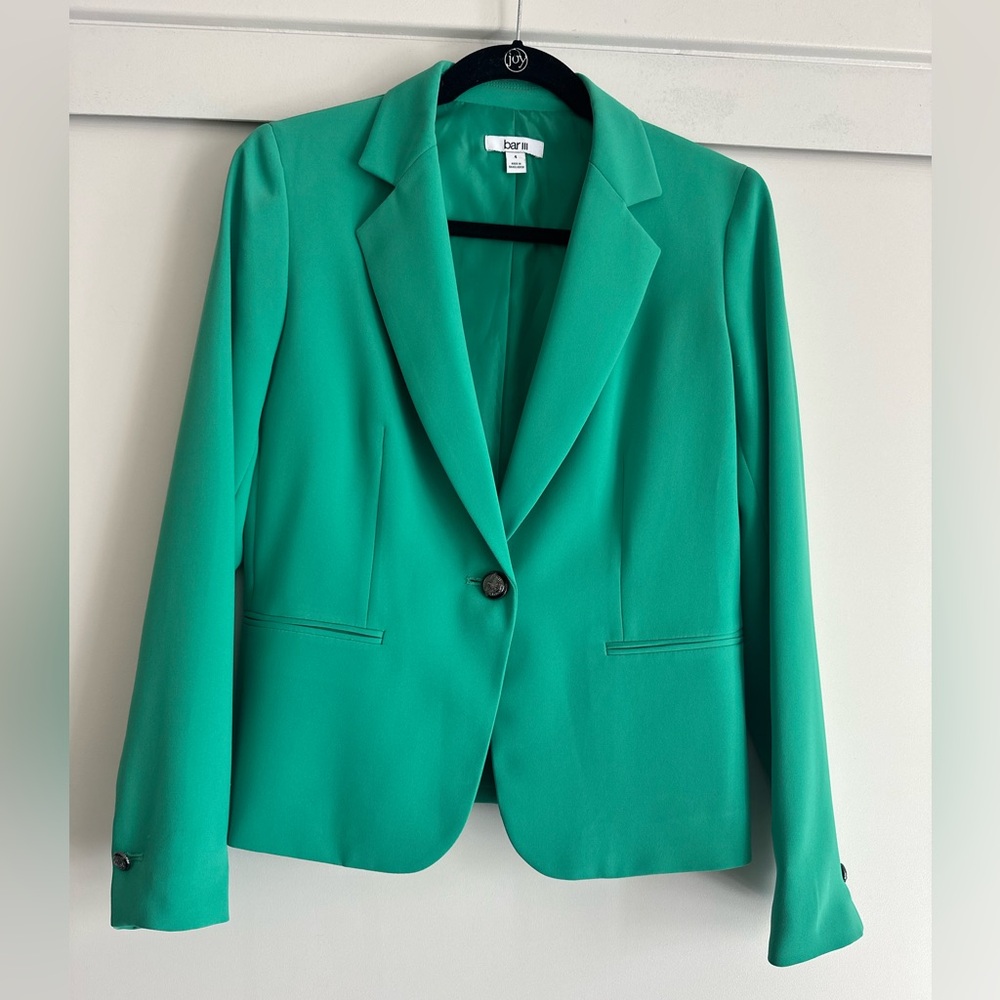 Bar III green blazer - like new! Size 4